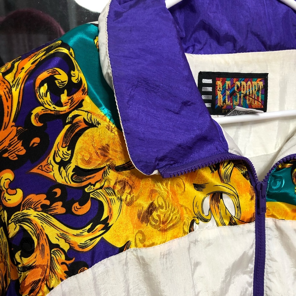 Vintage 90’s windbreaker